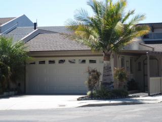 4624 Falkirk Bay, Oxnard, CA 93035-3700