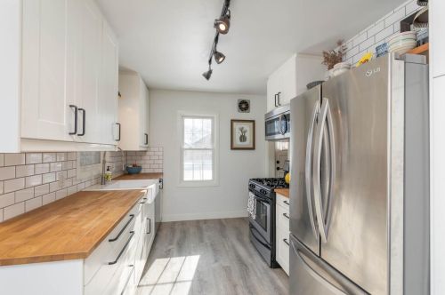 6845 James Ave, Minneapolis MN 55423-2146 exterior