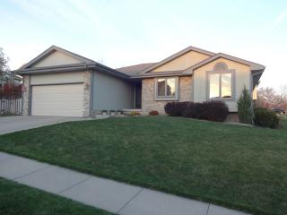 405 Black Forest Dr, Omaha, NE 68133-2323