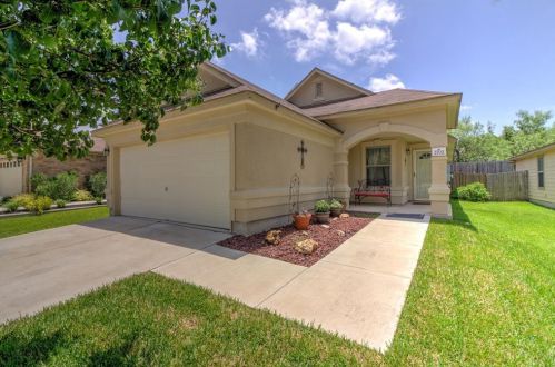 2702 Perkins Pl, Georgetown TX  78626-8179 exterior
