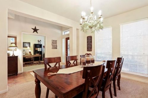 70 Prairie Dawn Cir, Conroe TX  77385-3587 exterior