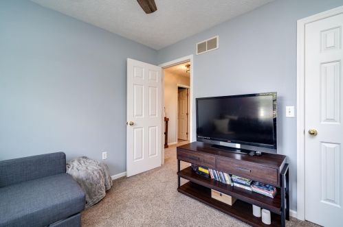 2739 Greystoke Dr, Xenia OH 45385-5720 exterior