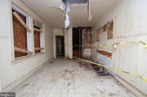 1205 Atlantic Ave, Camden NJ  08104-1203 exterior