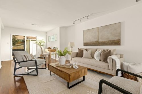 2036 Fulton Ave, Monterey Park, CA 91755-6718