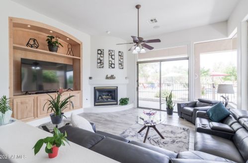 4805 Lonesome Trl, Cave Creek AZ  85331-4538 exterior