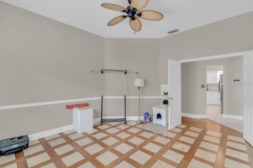 1235 Glencrest, Lake Mary FL  32746-5025 exterior