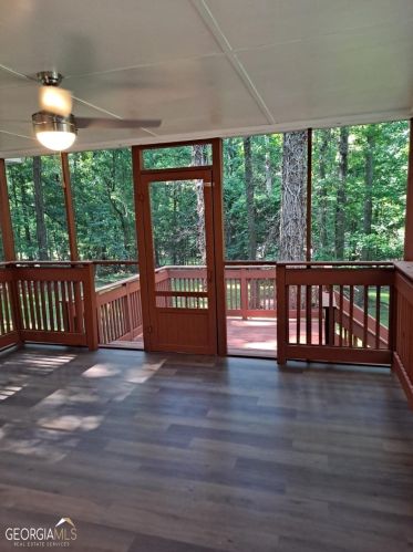 153 Carrollwood Dr, Fayetteville GA  30215-5447 exterior