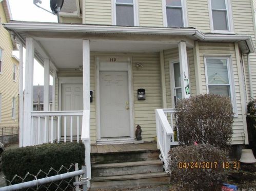179 Bunnell St, Bridgeport CT  06607-1073 exterior
