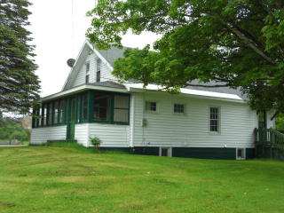 5037 State Route 28n, Newcomb, NY 12852-2038