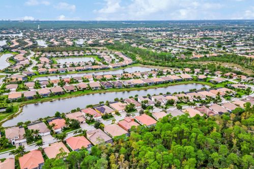 4430 Tamarind Way, Naples FL  34119-9684 exterior
