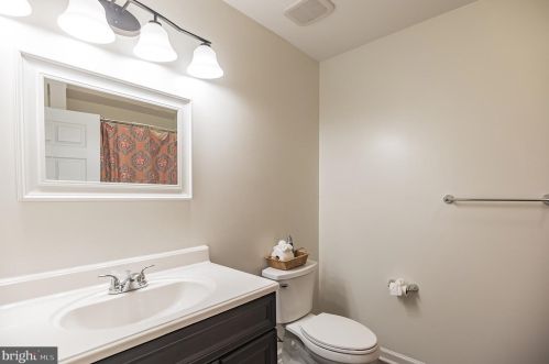 21 Fawn Ct, Lumberton Township NJ  08048-4279 exterior