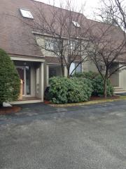 16 Belmont Ct, Manchester, NH 03110-6501