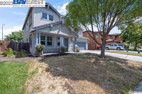 1015 Lucio St, Manteca CA  95336 exterior