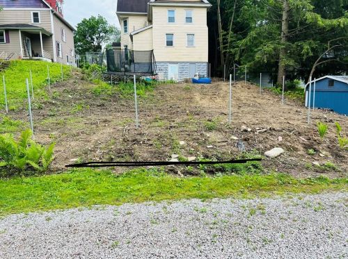 41 Ridge Ave, Hermitage PA  16150-1250 exterior