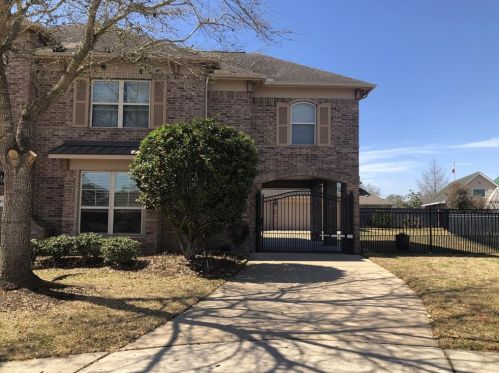 4002 Wilton Ct, Pearland, TX 77584-1816