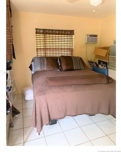 7870 30th St, Hollywood FL 33027-5302 exterior