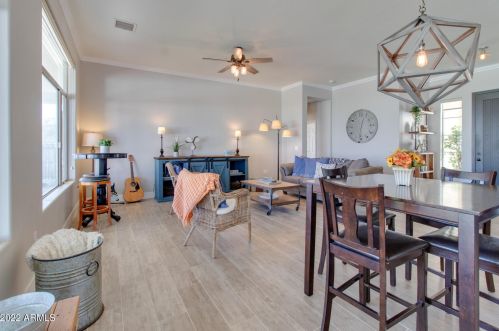 34212 10 St, Phoenix AZ 85085-9216 exterior