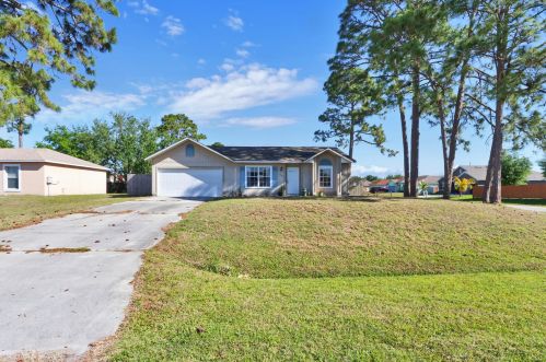 1465 Patricia Ave, Fort Pierce, FL 34953-4956