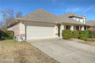 824 Creekside Dr, Oak Point TX  75068-4845 exterior