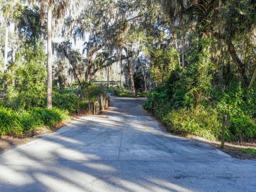 1240 Enterprise Osteen Rd, Deltona FL  32725-9401 exterior