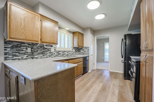 10348 Kingswood Cir, Sun City, AZ 85351-1941