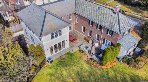 129 Loring Ave, New Rochelle NY  10803-2013 exterior