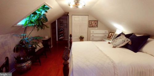 3210 Highland Dr, Easton PA  18045-2012 exterior