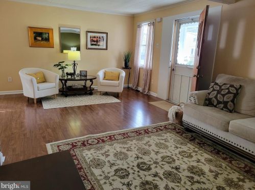 220 New Jersey Ave, Camden, NJ 08108-1612