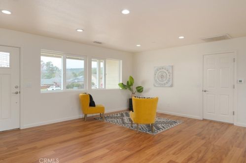 61 La Cresenta Dr, Oroville CA  95965-3510 exterior