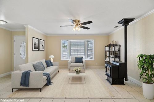 226 Oregon St, Ripon CA  95366-2145 exterior