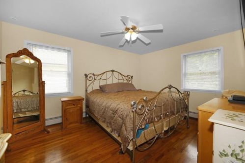 57 Wayne Ave, Airmont NY  10901-4617 exterior