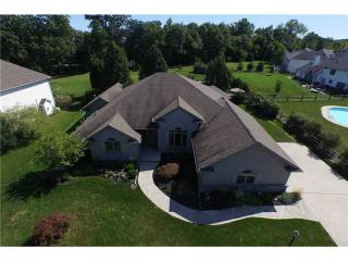 3359 Coach House Dr, Maumee, OH 43537-9494