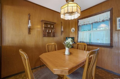 10 Purdy Ave, Elwood NY  11731-4503 exterior