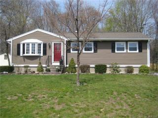 17 David Ave, Plainville, CT 06062-2704