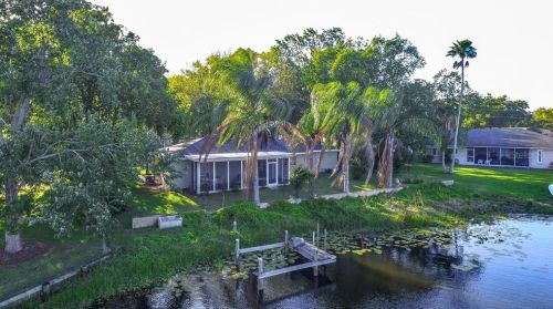 3366 Clover Leaf Ln, Land O Lakes, FL 34639-4542