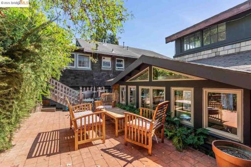 66 Panoramic Way, Berkeley CA 94704-2540 exterior