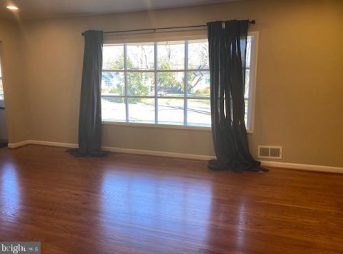 6908 Ben Franklin Rd, Springfield VA  22150-3012 exterior