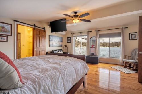 16 Maple Pkwy, Sparta NJ  07871-2011 exterior