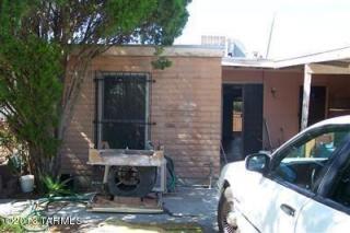 822 Wedwick St, Tucson, AZ 85706-3136