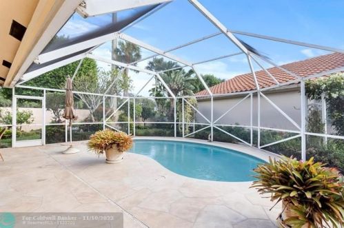5064 Alencia Ct, Delray Beach, FL 33484-6666