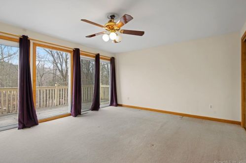 122 Carpenter Rd, New Hartford CT  06057-3003 exterior