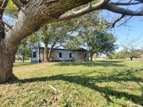 9805 State Highway 171, Itasca, TX 76055-4824