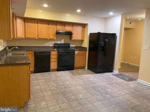 2810 Prestwyck Ct, Wilmington, DE 19802-3650