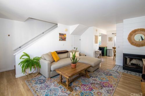 1032 Meadow Way, Pismo Beach, CA 93420-1808