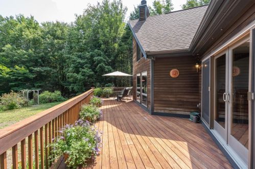 149 Mountain View Rd, Deerfield, NH 03037-1209