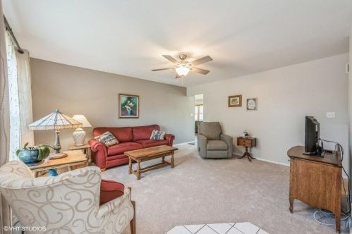 2201 Milford Ct, Valpo, IN 46383-3240