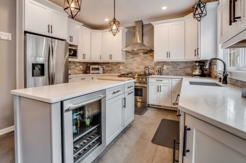 323 Honness Rd, Fishkill NY  12524-2983 exterior