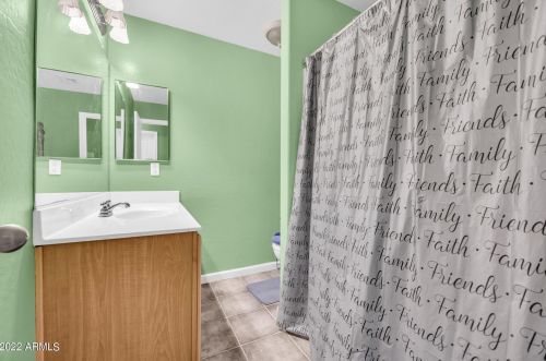 6217 26th Ave, Phoenix AZ  85041-5377 exterior