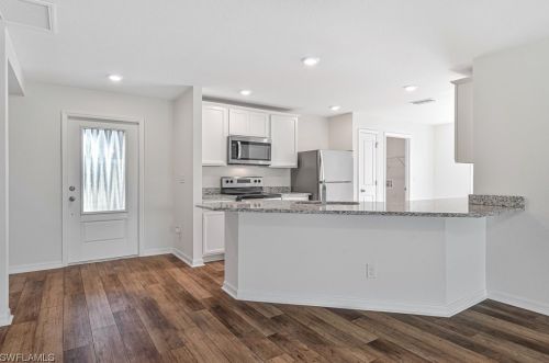 882 Arthur St, Ave Maria, FL 34142-2784