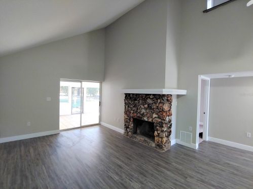 1161 Dot Dr, Altamonte Springs FL  32714-2730 exterior